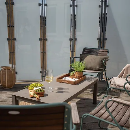 Sanders Leaves - Two-bedroom With Shared Roof-top Terrace * Copenhague