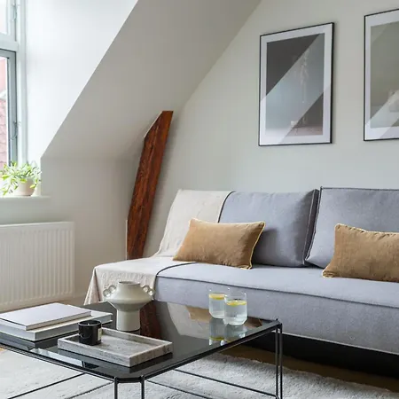 Appartement Sanders Leaves - Two-bedroom With Shared Roof-top Terrace