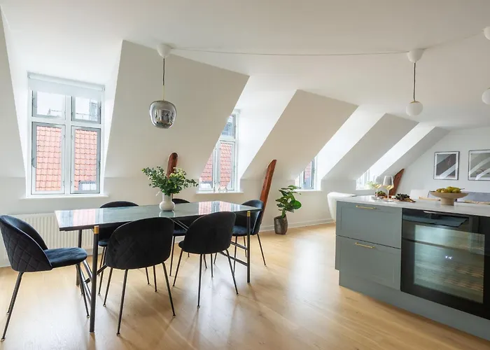 Leaves 6 - 2 Bdr With Shared Roof Terrace Apartamento Copenhaga